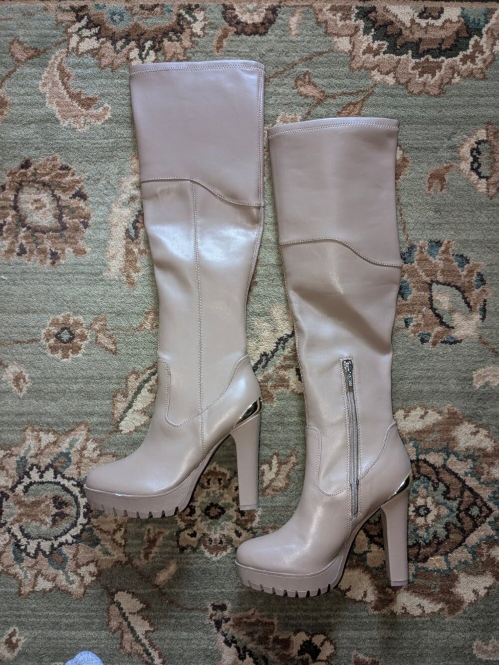 NWT: Guess Taylin Thigh High Taupe Boots - Size 9.5M - Picture 2 of 7